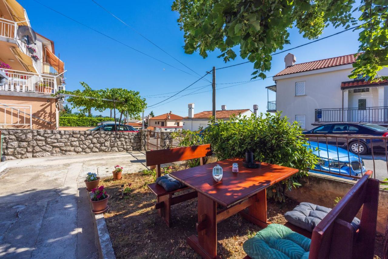 Apartman Do&Ma Crikvenica Bagian luar foto