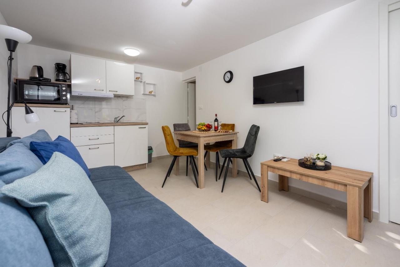 Apartman Do&Ma Crikvenica Bagian luar foto