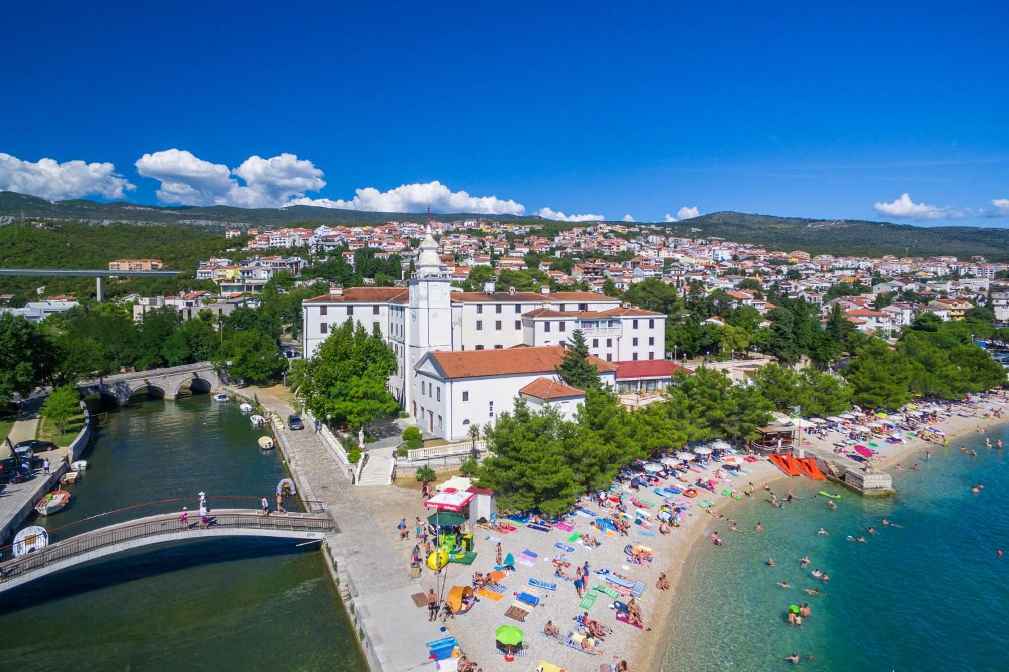 Apartman Do&Ma Crikvenica Bagian luar foto